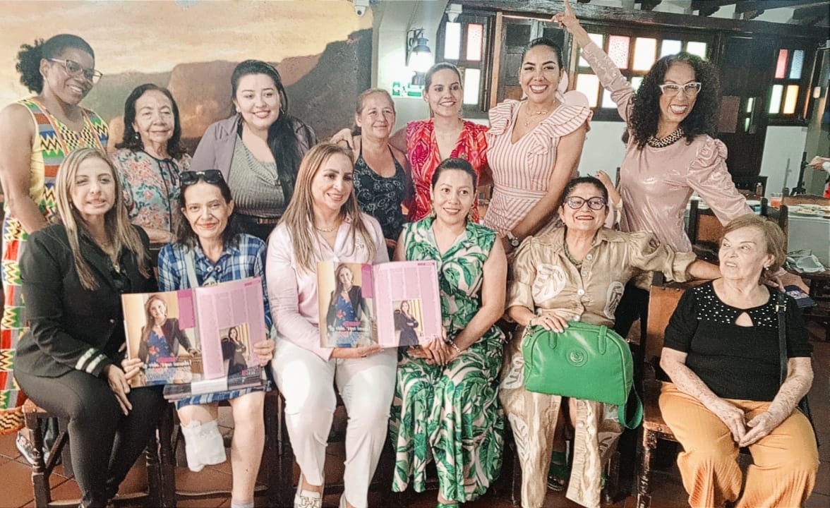 Mujeres Extraordinarias — comunidad en acción